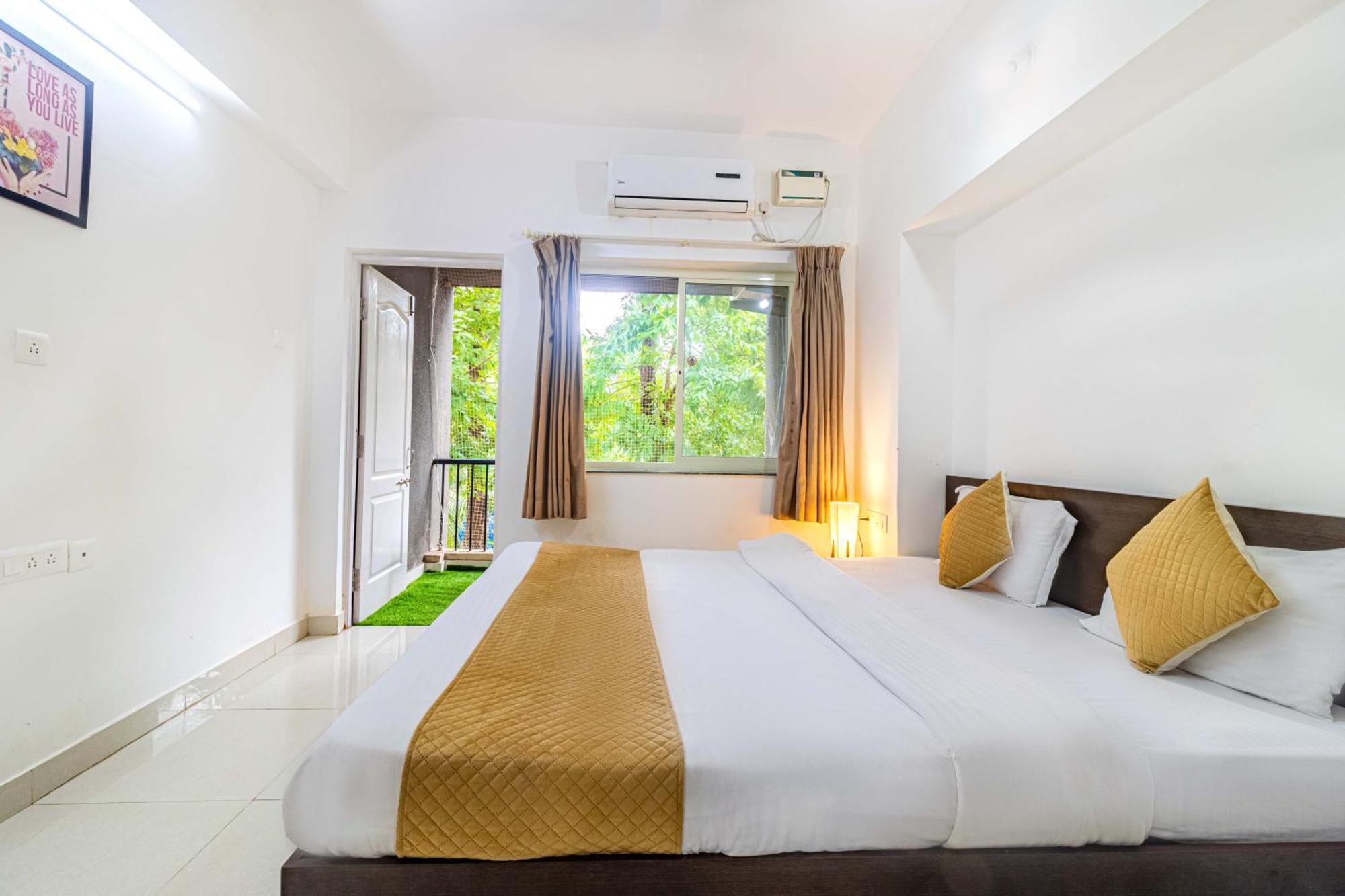 4Bhk Sparkling Apartment Near Beach Pool & Bar 2Bhkx2 바가토르 외부 사진