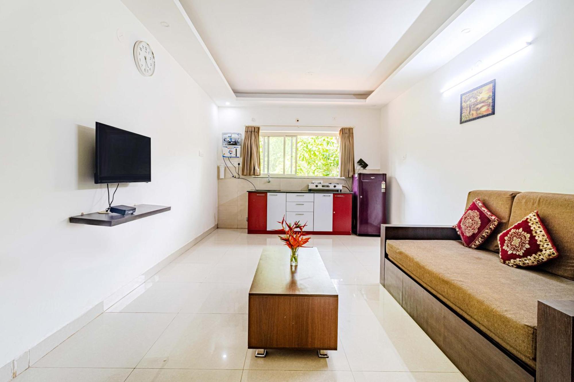 4Bhk Sparkling Apartment Near Beach Pool & Bar 2Bhkx2 바가토르 외부 사진