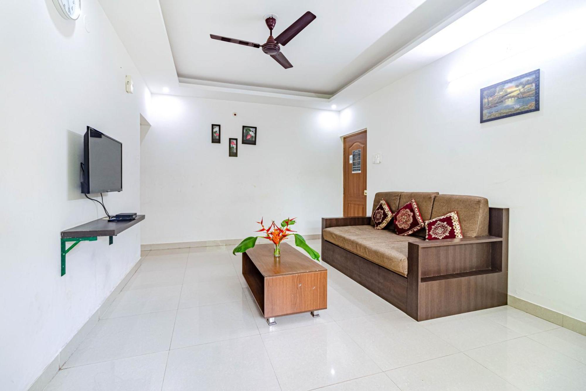 4Bhk Sparkling Apartment Near Beach Pool & Bar 2Bhkx2 바가토르 외부 사진
