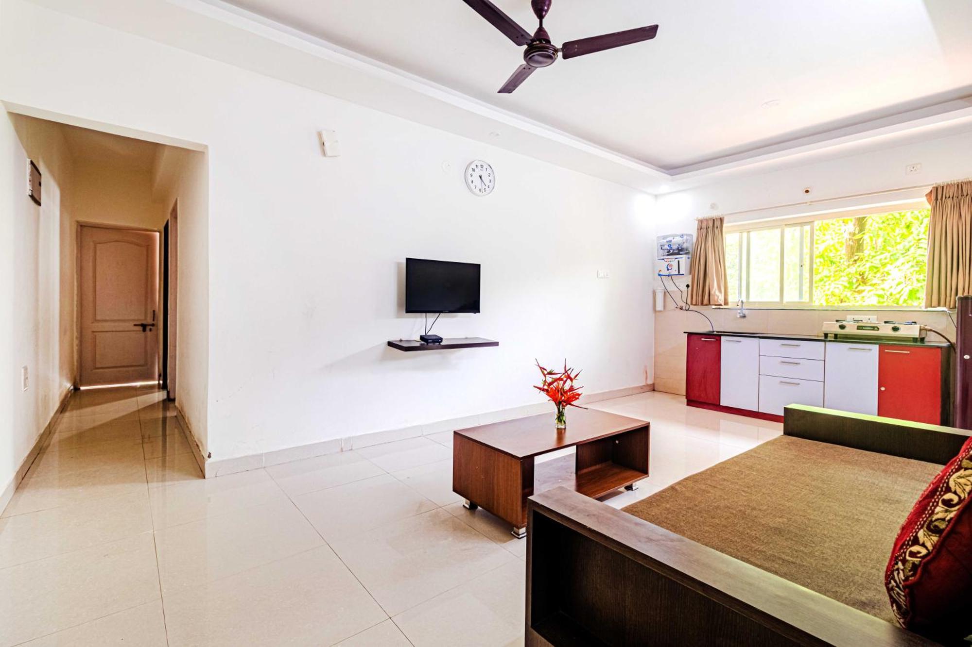 4Bhk Sparkling Apartment Near Beach Pool & Bar 2Bhkx2 바가토르 외부 사진