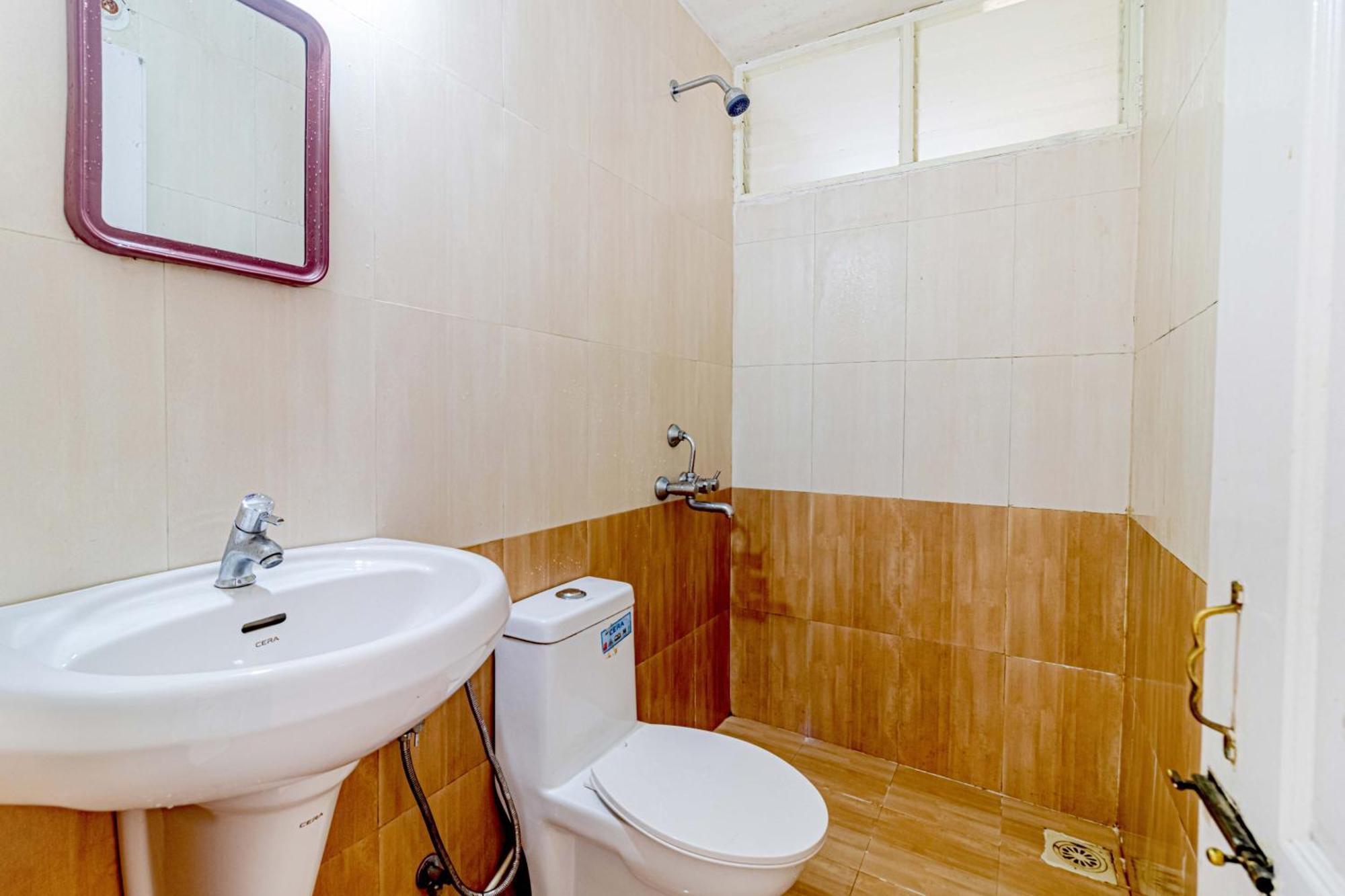 4Bhk Sparkling Apartment Near Beach Pool & Bar 2Bhkx2 바가토르 객실 사진