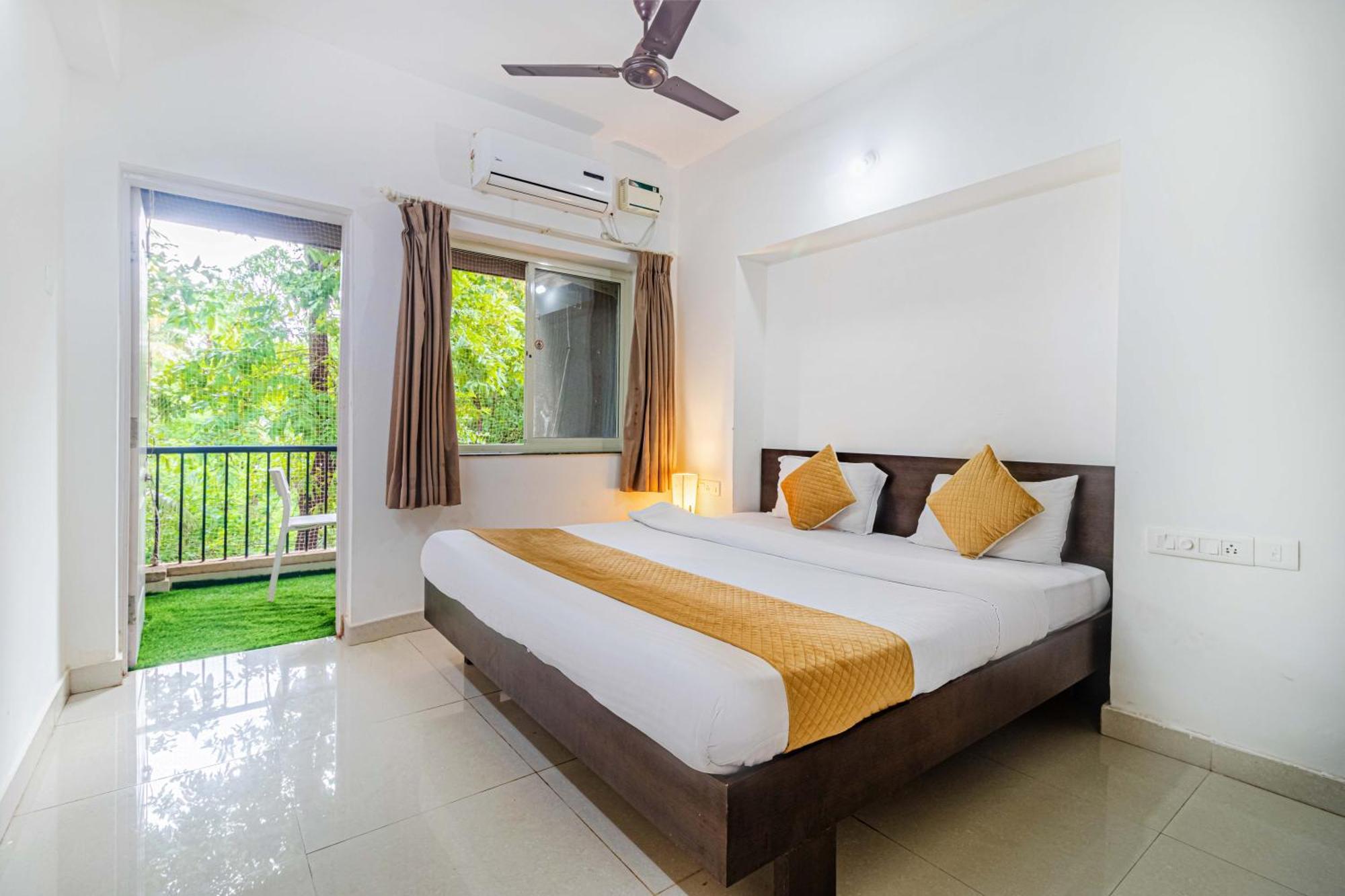 4Bhk Sparkling Apartment Near Beach Pool & Bar 2Bhkx2 바가토르 외부 사진