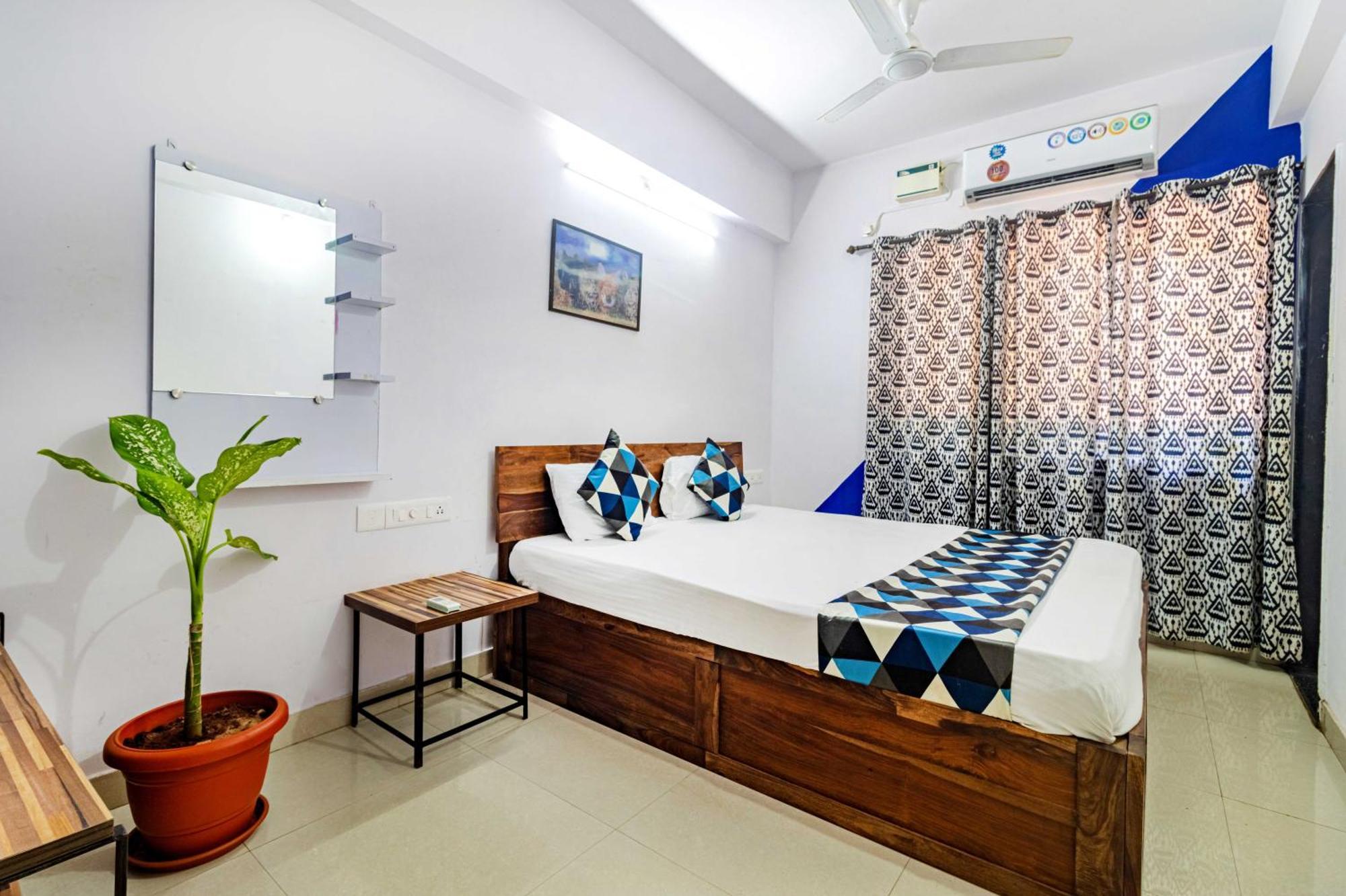 4Bhk Sparkling Apartment Near Beach Pool & Bar 2Bhkx2 바가토르 객실 사진